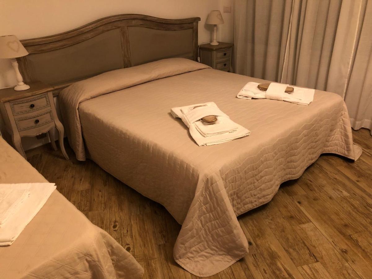 City Garden Guest House Olbia Buitenkant foto