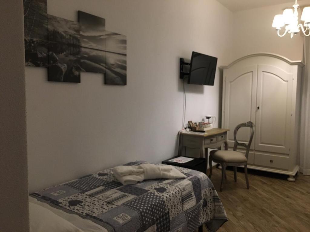 City Garden Guest House Olbia Buitenkant foto