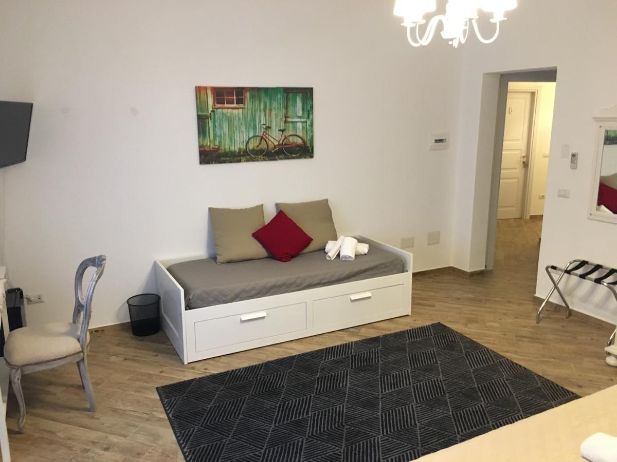 City Garden Guest House Olbia Buitenkant foto