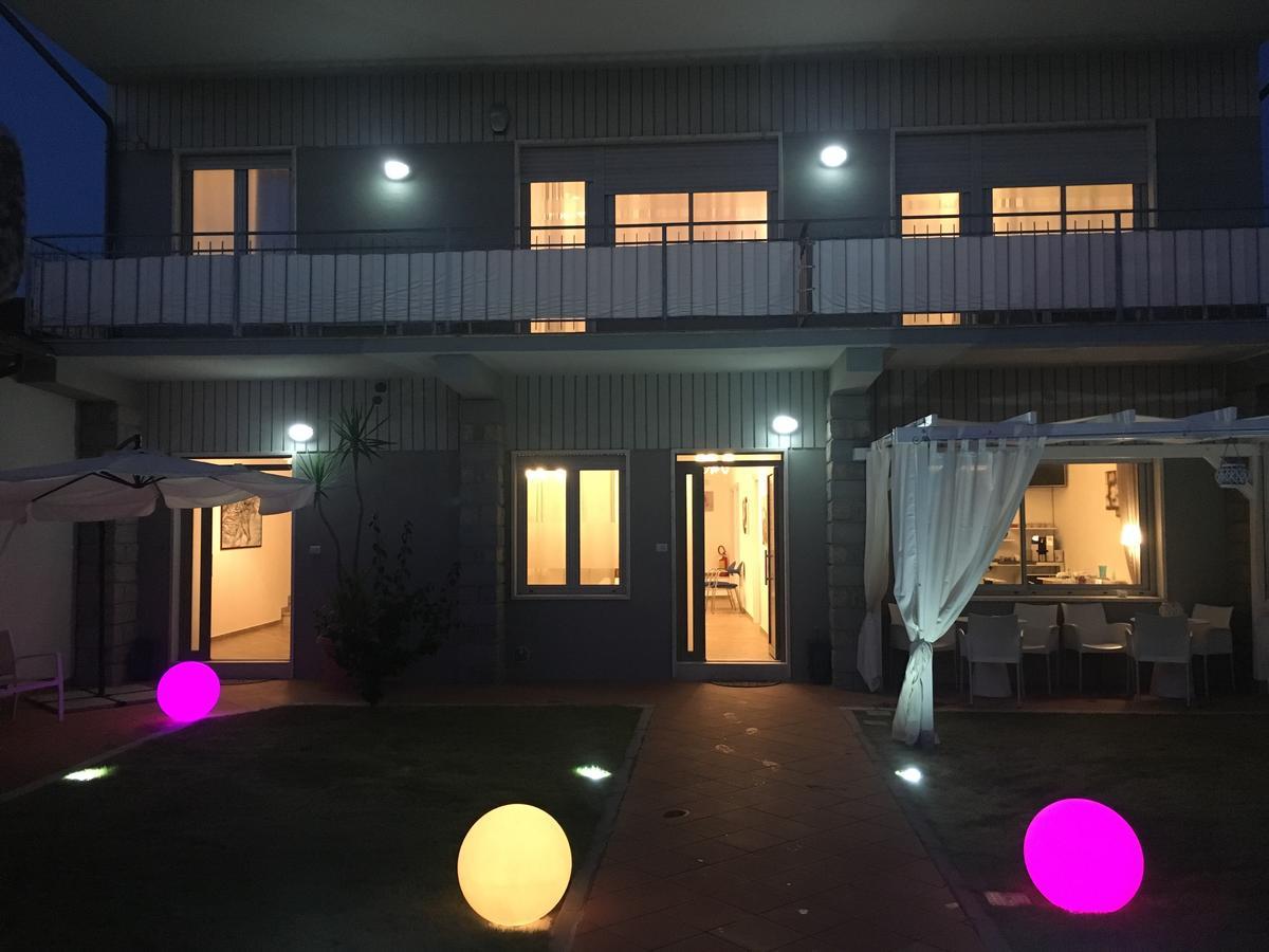 City Garden Guest House Olbia Buitenkant foto