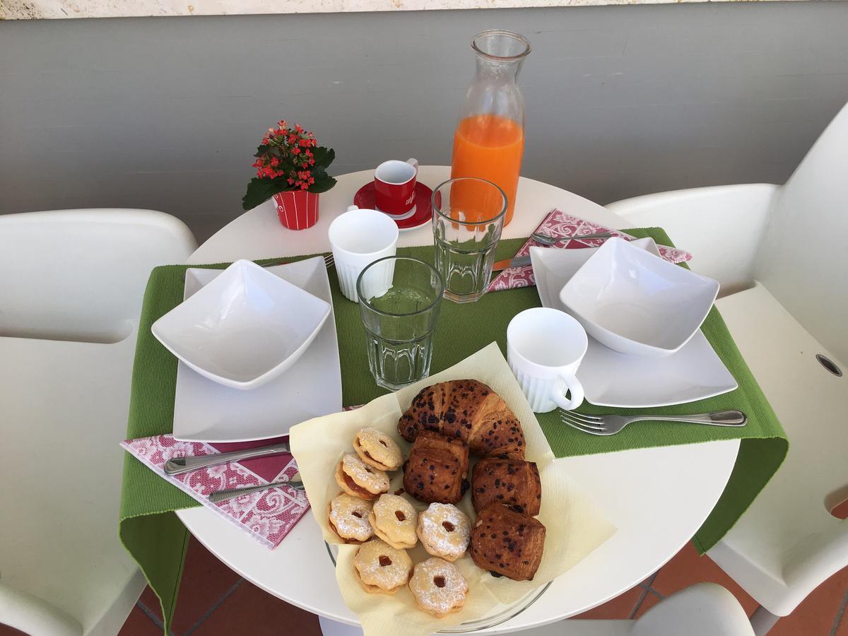 City Garden Guest House Olbia Buitenkant foto