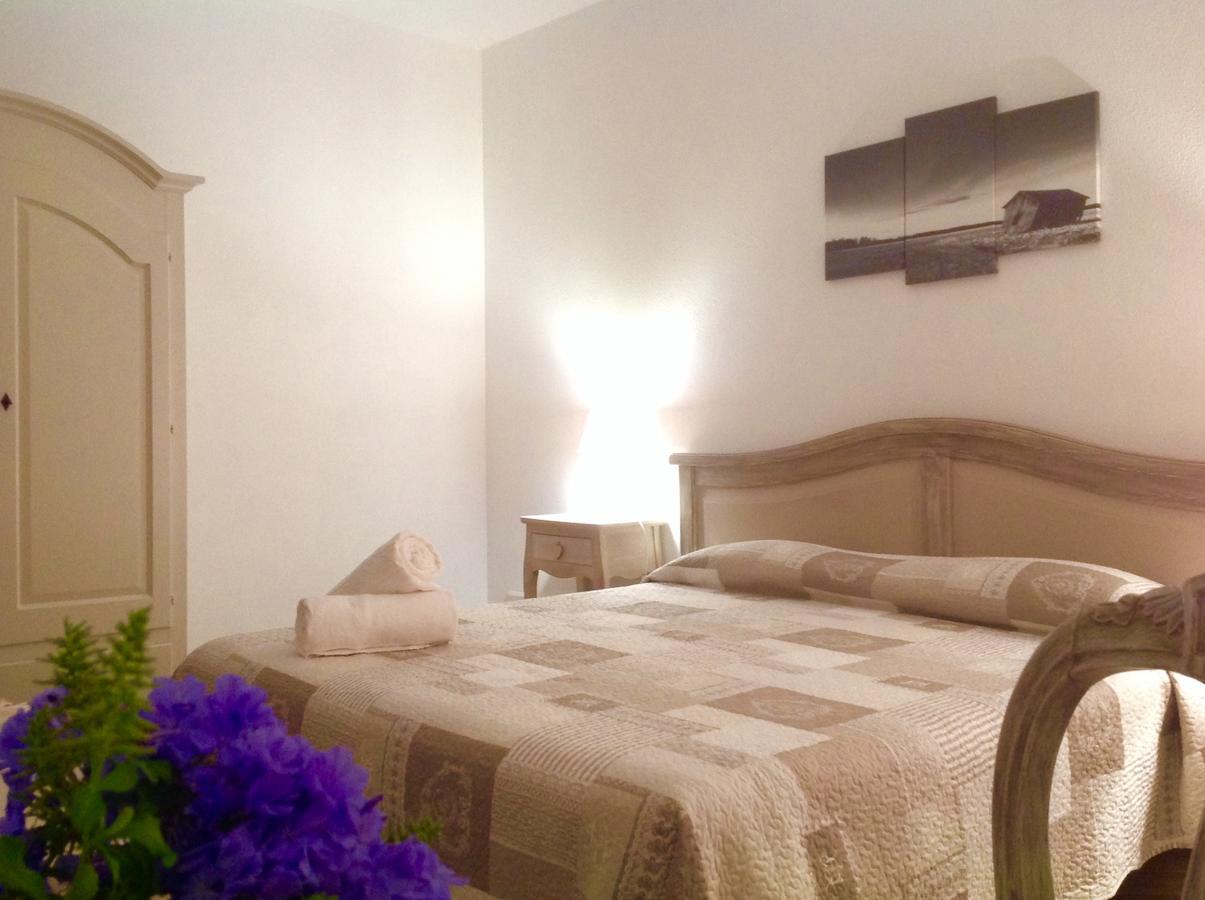 City Garden Guest House Olbia Buitenkant foto