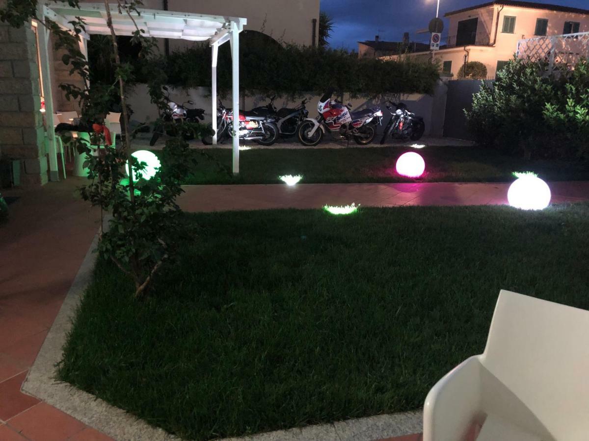 City Garden Guest House Olbia Buitenkant foto